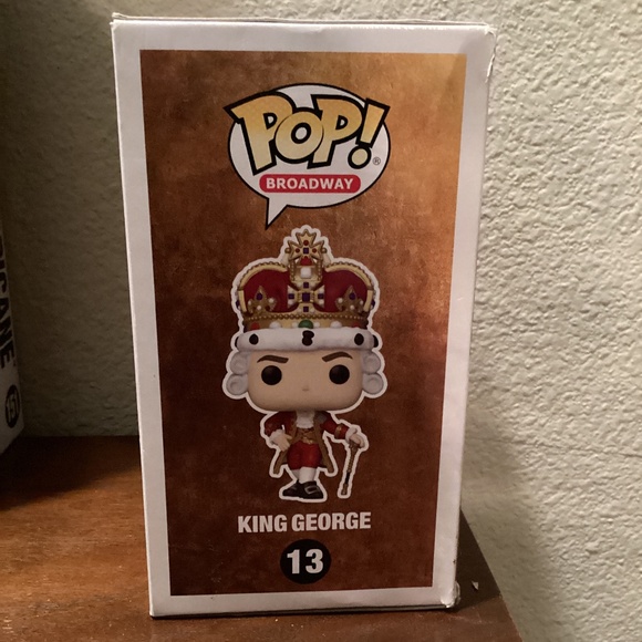 Funko Pop Broadway King George #11 Hamilton Vinyl Bobblehead Figure Walmart - Picture 4 of 4